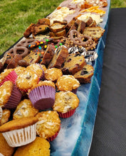 Load image into Gallery viewer, Table top grazing table