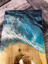 Load image into Gallery viewer, Laser engraved seahorse