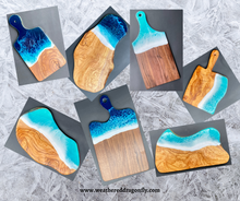 Load image into Gallery viewer, Large Olive Wood Platter in Ocean with handle
